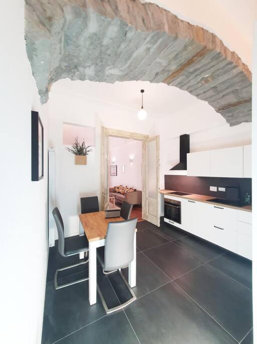 L'Arco Trieste Studio Living 2 Luaran gambar
